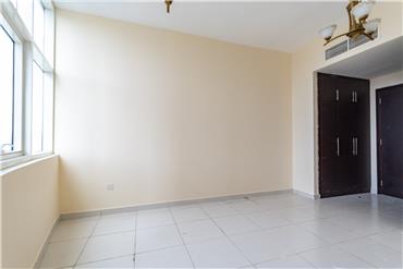 Best deal - 2 BHK spacious apartment with big balcony, 1 free parking and 1 month rent free