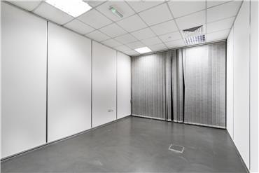 Spacious office for Lease in DIP